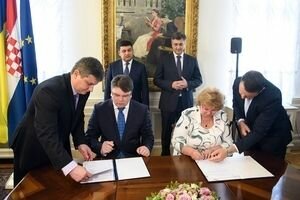 Украина и Хорватия подписали меморандум о реинтеграции Донбасса и Крыма