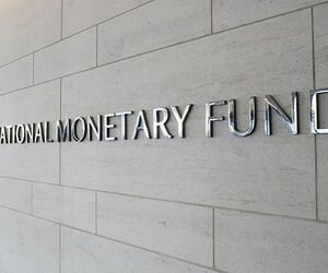 Названа причина задержки пятого транша МВФ для Украины
