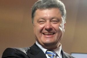 Вакаров: Порошенко возглавляет политическую пирамиду коррупции в Украине