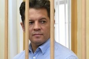 Московский суд оставил украинского журналиста Сущенко под арестом