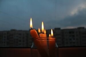 Почти 90 населенных пунктов Украины остались без света