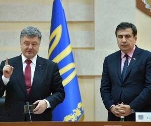 Добродомов: Саакашвили лишили гражданства за плохие отзывы о Порошенко