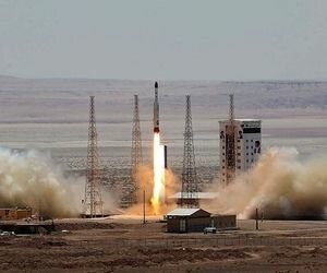 Иран провел успешное испытание космической ракеты-носителя
