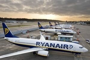 Омелян назвал дату завершения переговоров с лоукостером Ryanair