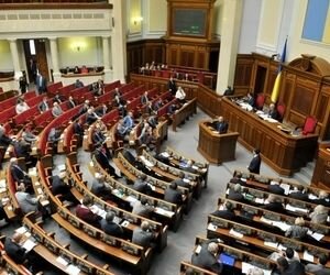 С нардепов за 2017 год вычли 3,5 млн грн за прогулы заседаний парламента