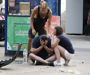 Испанская полиция связывает теракты со взрывами в Альканаре