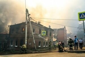 В Ростове-на-Дону пожар уничтожил более 100 домов, есть пострадавшие