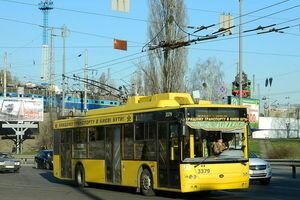 В Киеве на три дня ряд троллейбусов изменят маршруты
