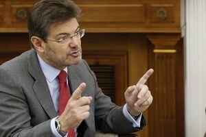 Минюст Испании пригрозил оставить Каталонию без автономии