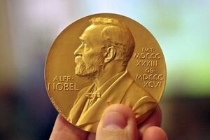 Нобелевскую премию по химии присудили за мгновенную заморозку биообразцов