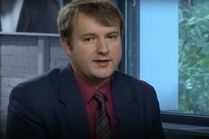 Политолог: неформальные переговоры с Москвой по Донбассу ведет Медведчук
