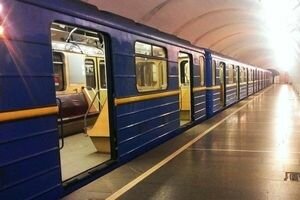 Работу киевского метро продлят на час в связи с матчем Украина-Хорватия