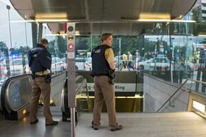 Полиция Мюнхена назвала перестрелку терактом и объявила чрезвычайное положение