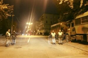 В канун митинга Саакашвили нацгвардейцы перекрыли улицу в районе АП