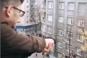 В Харькове полиция устанавливает личность парня, открывшего стрельбу с балкона