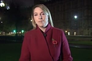 Конфуз в прямом эфире BBC: пранкеры громко включили порнофильм во время работы журналистки (видео)