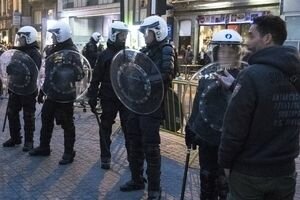 В Брюсселе полиция задержала около 100 участников митинга против рабства