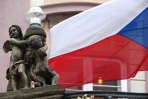 Кабинет министров Чехии проголосовал за свою отставку