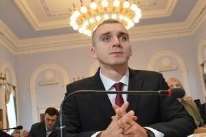 В Николаеве "режимно-секретный орган" опечатал приемную и кабинет бывшего мэра
