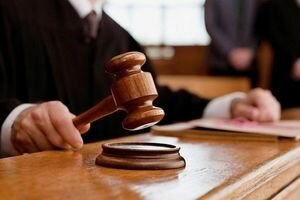 Суд встал на сторону должников и отсрочил срок уплаты кредита ПриватБанку