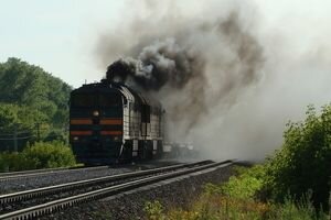 Пассажиров электропоезда Запорожье - Киев эвакуировали из-за задымления