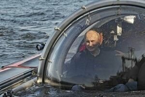 Военный эксперт объяснил, почему Путин вдруг решил отдать Украине крымские корабли