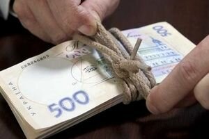 В Киеве экс-ректор купил себе за счет вуза сантехнику и плитку на 270 тысяч гривен