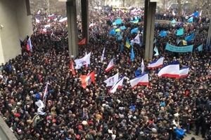 Чубаров о митинге в Симферополе в 2014-ом: Мы знали о наличии автоматов у участников