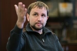 Вятрович рассказал, почему Украина должна признать себя правонаследницей УНР