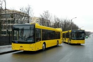 В автобусе скончался пожилой водитель коммунального автопарка Киева