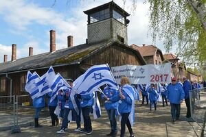 Израиль может перенести марш памяти жертв Холокоста из Польши в Украину