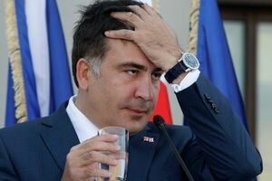 Луценко озвучил несколько вариантов, как Саакашвили добровольно может покинуть Украину