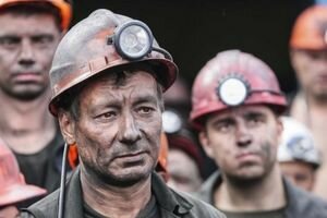 На погашение долгов по зарплате шахтерам выделили 365 млн гривен