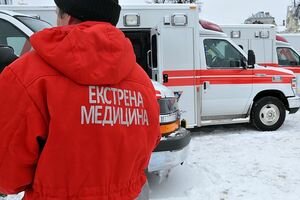 Сердечный приступ и суицид: в Киеве обнаружили два трупа, лежащих друг от друга в 500 метрах 