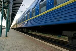 "Укрзализныця" к праздникам запустит 18 дополнительных поездов