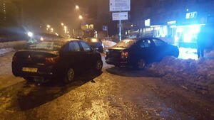 В Киеве в масштабной аварии разбилось сразу с семь автомобилей