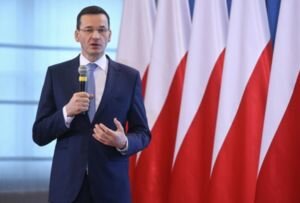 Глава правительства Польши уволил 17 вице-министров 
