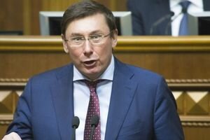 Луценко намерен просить Раду снять с Савченко депутатскую неприкосновенность 