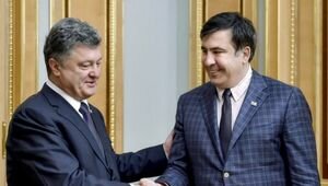 Суд отказался вызвать Порошенко по делу гражданства Саакашвили