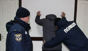 Преступная банда два года грабила элитные особняки в двух областях Украины