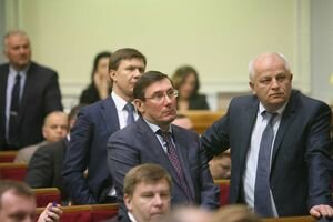Луценко пообещал показать депутатам все доказательства вины Савченко