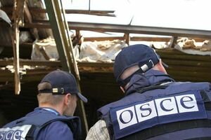 Наблюдатели ОБСЕ зафиксировали около Луганска спрятанные танки боевиков