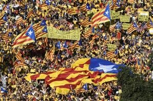 Каталонцы собираются выйти на улицы Барселоны из-за ареста Пучдемона