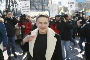 Видеонаблюдение и холодная камера: сестра рассказала об условиях содержания Савченко в СИЗО
