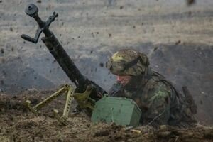 Более полусотни обстрелов и запрещенное оружие: в штабе АТО рассказали о минувших сутках на Донбассе