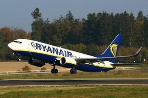 Ryanair планирует трудоустроить 250 украинских IT-специалистов в новом дата-центре