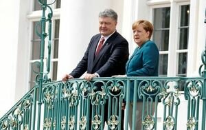 Порошенко после Пасхи поедет на переговоры к Меркель: названа причина