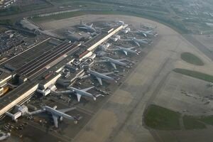 В Европе из-за сбоя в системе управления полетами могут отменить более 14 тысяч рейсов