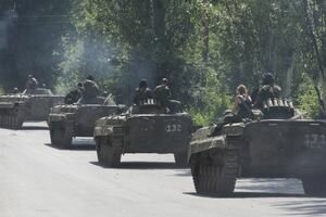 ОБСЕ зафиксировала переброс танков и военной техники боевиками на Донбассе