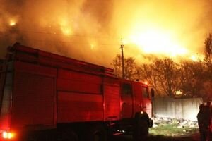 В Хмельницком произошел крупный пожар на полигоне бытовых отходов